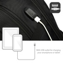 Mochila Portatil 15.6" Negro - con puerto USB